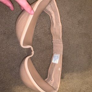 Calvin Klein 32D strapless bra